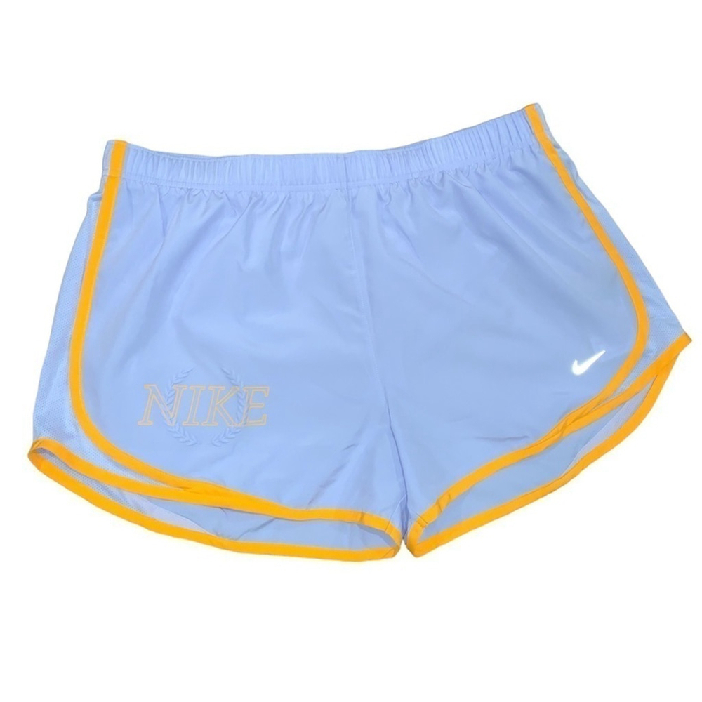 Womens Nike shorts pale lavender size xl ws79 - Picture 2 of 5